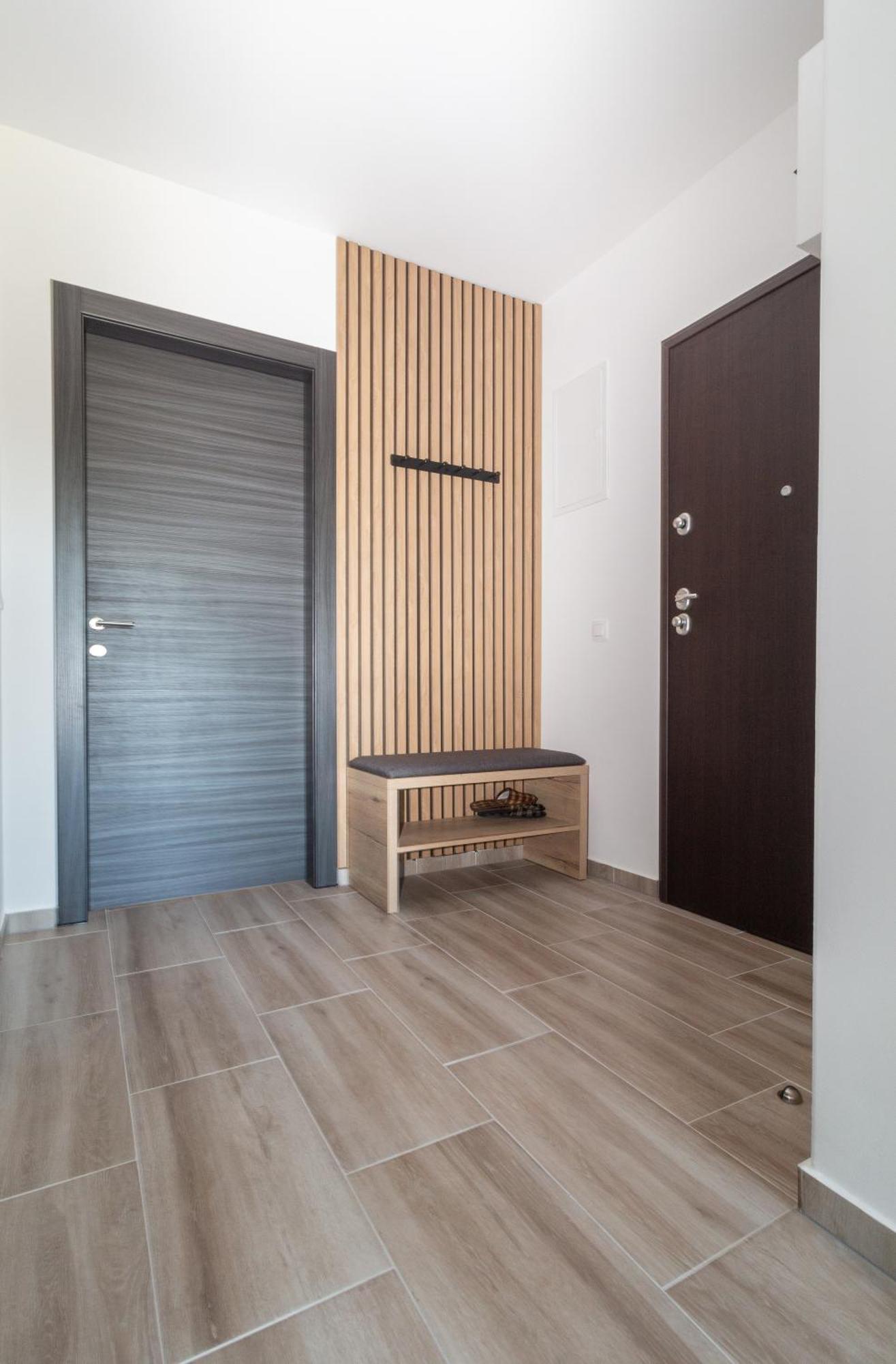 Modern And Spacious Apartment Helena Near The Beach Привлака Экстерьер фото